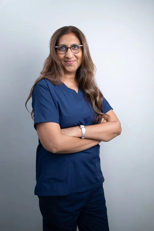 Dr. Farin Katge